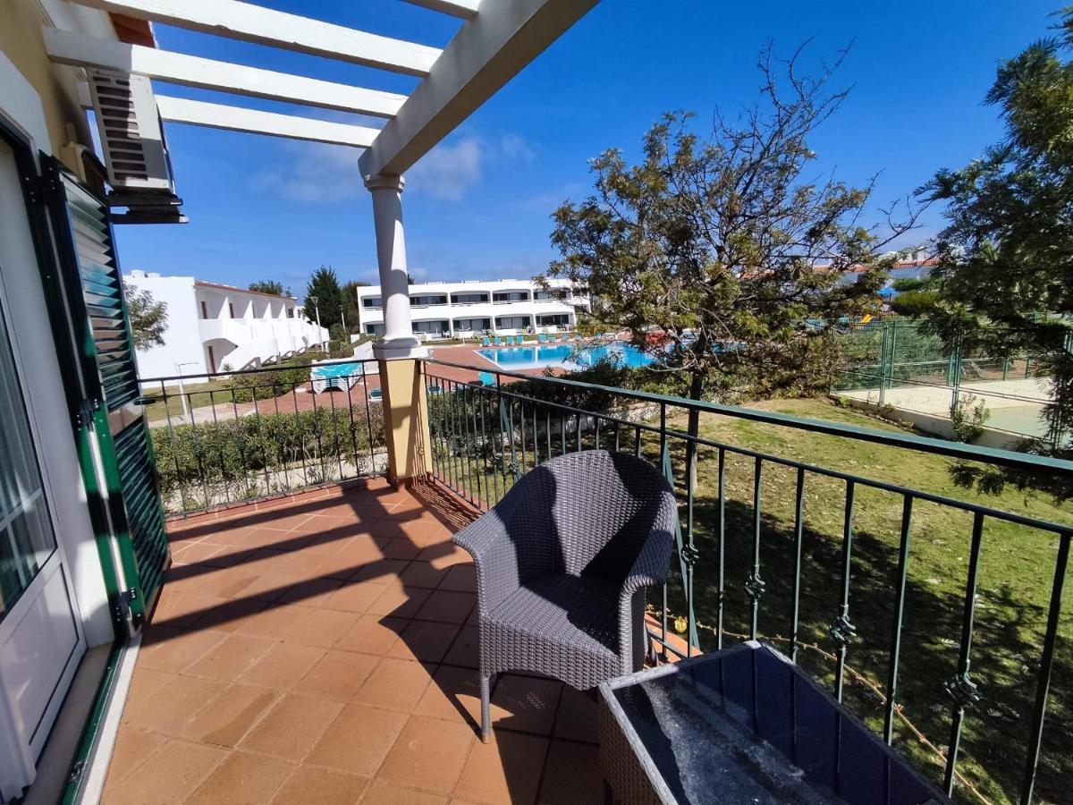 Apartment 1d Areias De Porches, Pool & A/c - Casas & Papeis Armacao de Pera