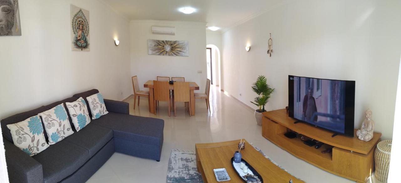 1d Areias De Porches, Pool & A/c - Casas & Papeis Armacao de Pera