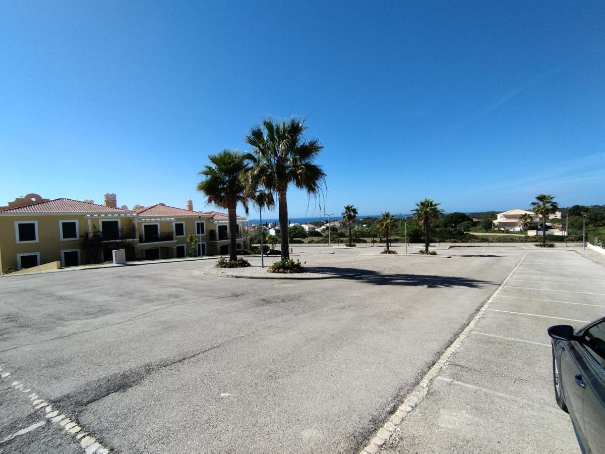 1d Areias De Porches, Pool & A/c - Casas & Papeis *
